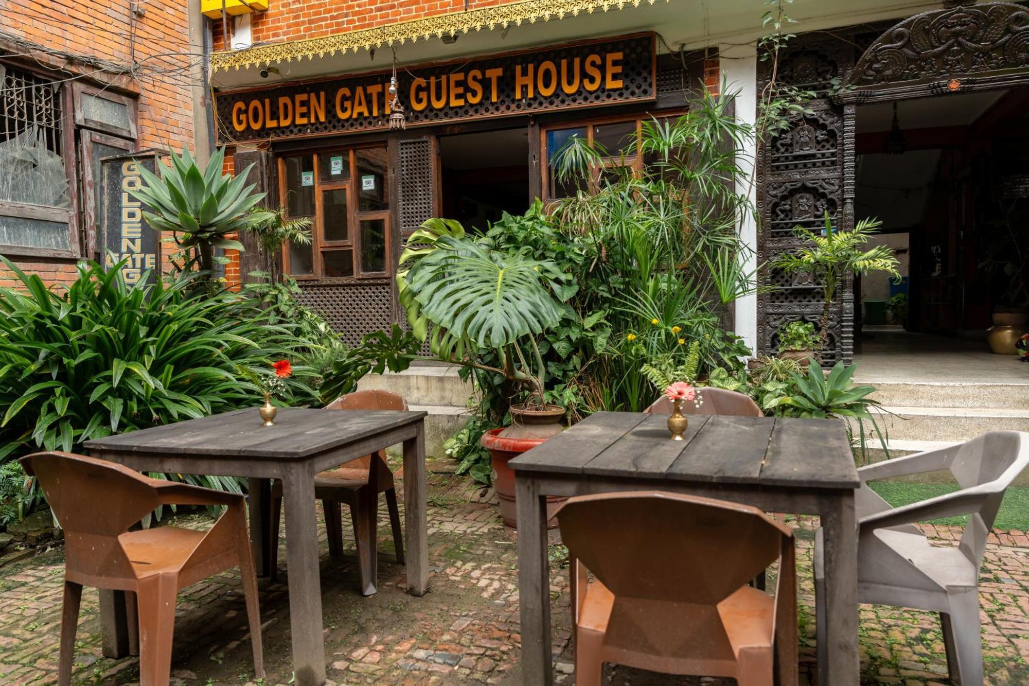 Golden Gate Guest House Bhatgoan Zewnętrze zdjęcie