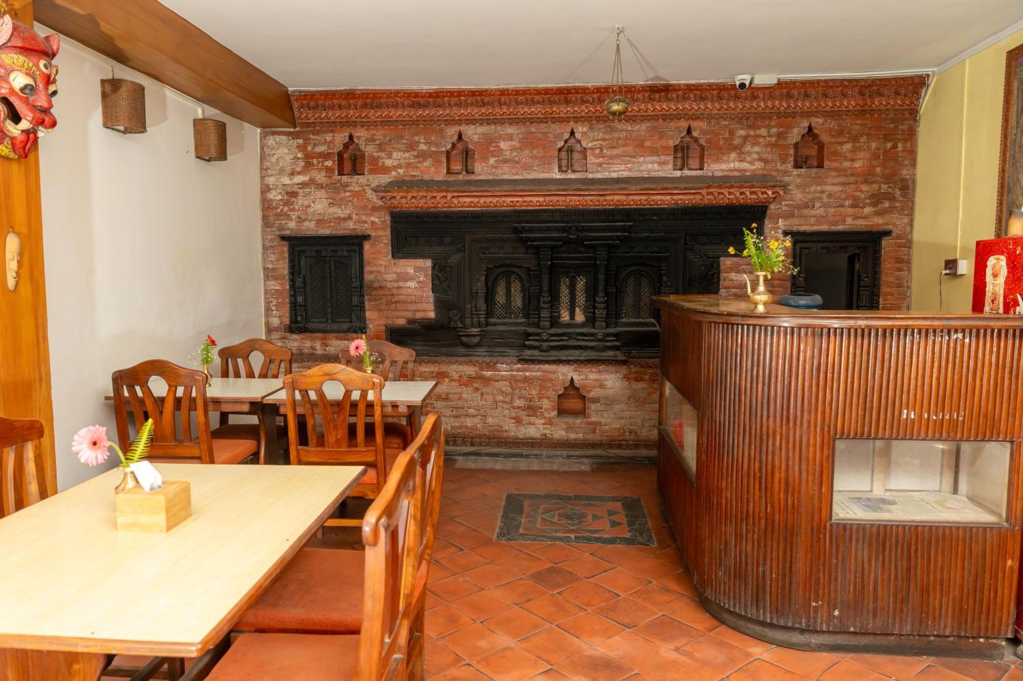 Golden Gate Guest House Bhatgoan Zewnętrze zdjęcie